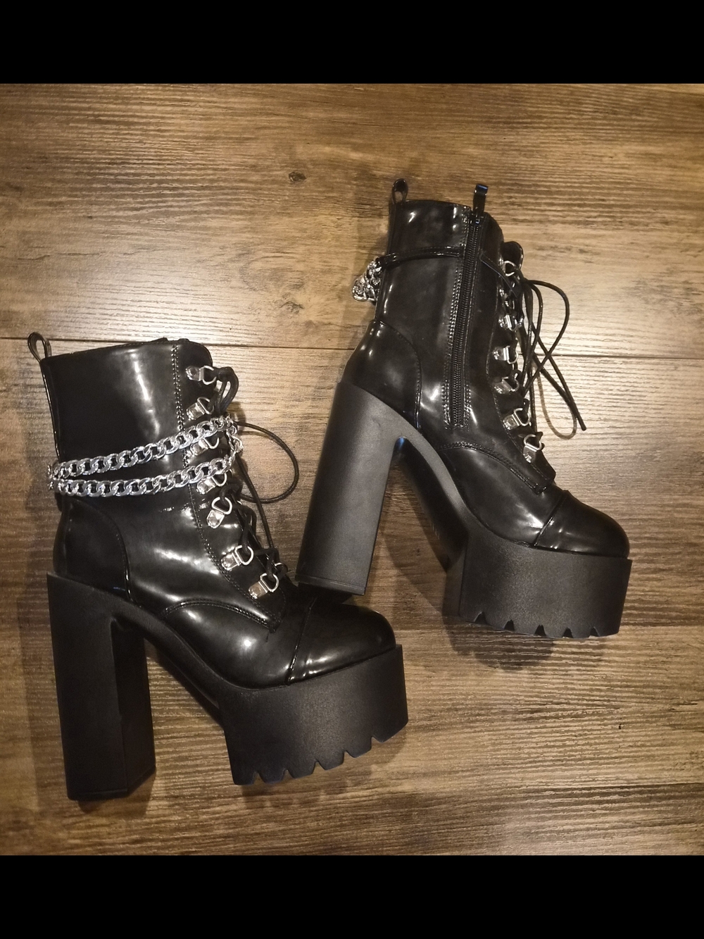 Platform Lug Sole Lace-Up Ankle Boots with Chain Detail - Black